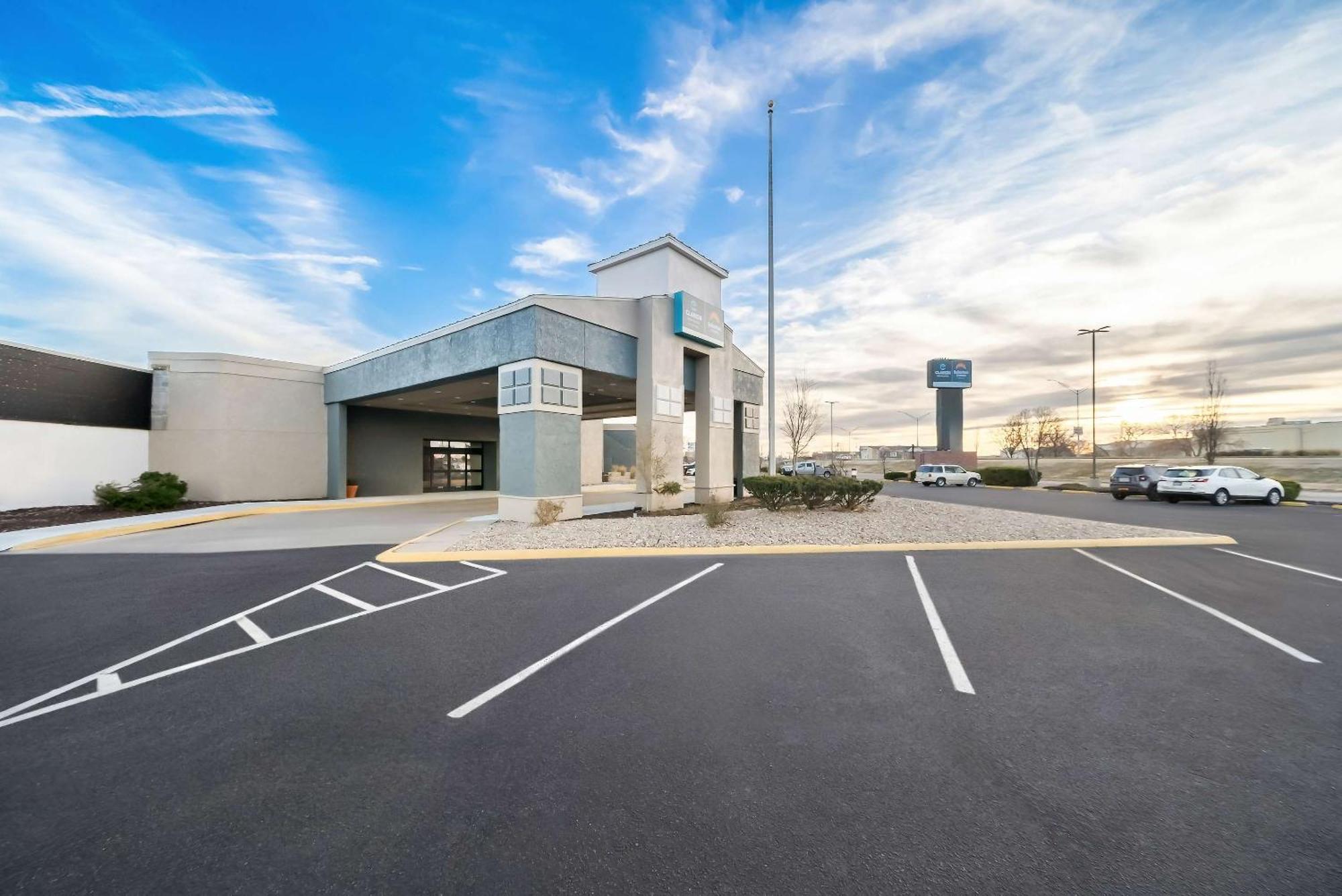 Suburban Studios, Kearney Ngoại thất bức ảnh